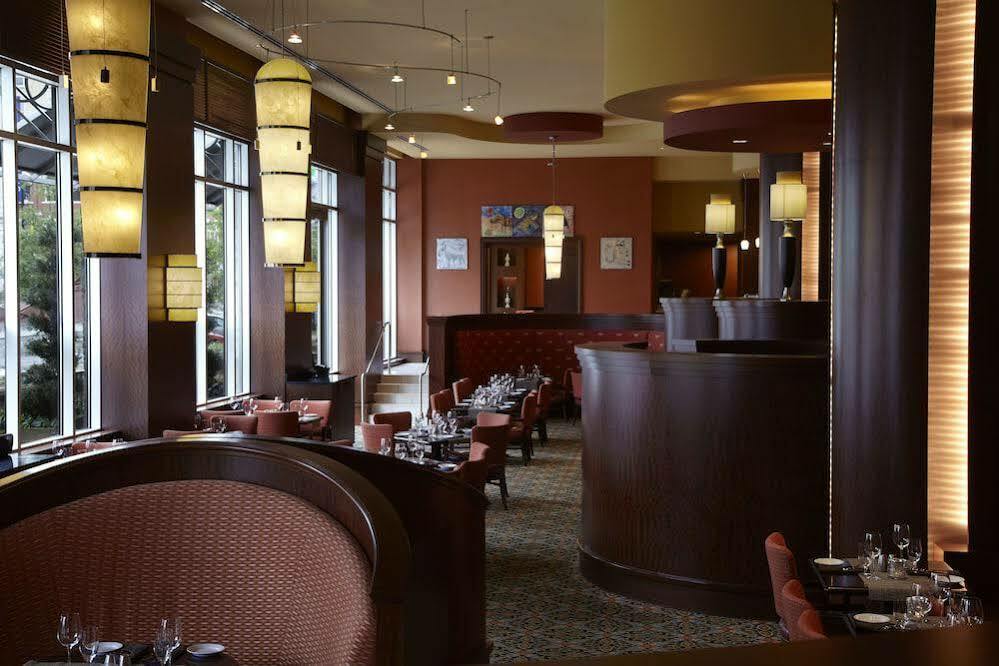 Renaissance Montgomery Hotel & Spa At The Convention Center Esterno foto