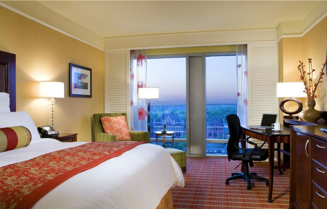 Renaissance Montgomery Hotel & Spa At The Convention Center Esterno foto